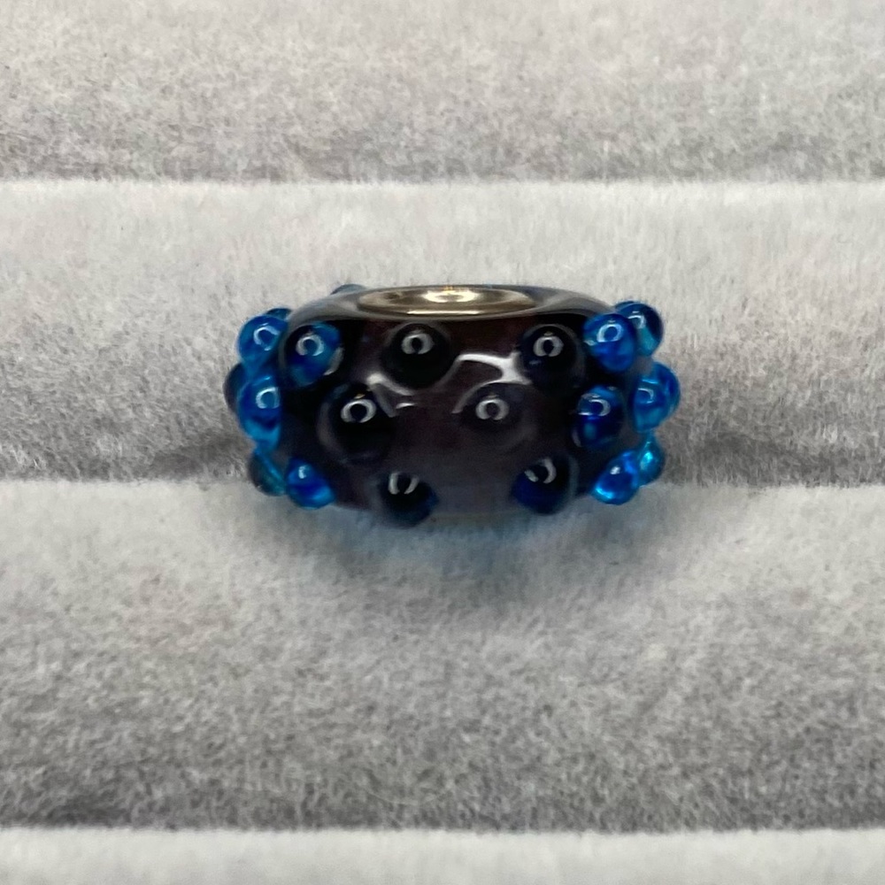 Trollbeads Blue Fizz Glass Bead
